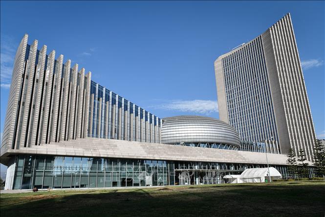 Quang cảnh bên ngoài Trụ sở Liên minh châu Phi ở Addis Ababa, Ethiopia. Ảnh: THX/TTXVN