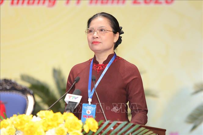 Đồng chí Hà Thị Nga, Ủy viên Ban Chấp hành Trung ương Đảng, Phó Chủ tịch Ủy ban Trung ương Mặt trận Tổ quốc Việt Nam phát biểu. Ảnh: TTXVN phát