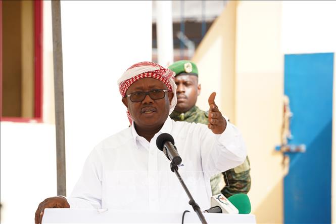 Tổng thống Guinea-Bissau Umaro Sissoco Embalo tại một sự kiện ở thủ đô Bissau, ngày 21/11/2025. Ảnh: THX/TTXVN