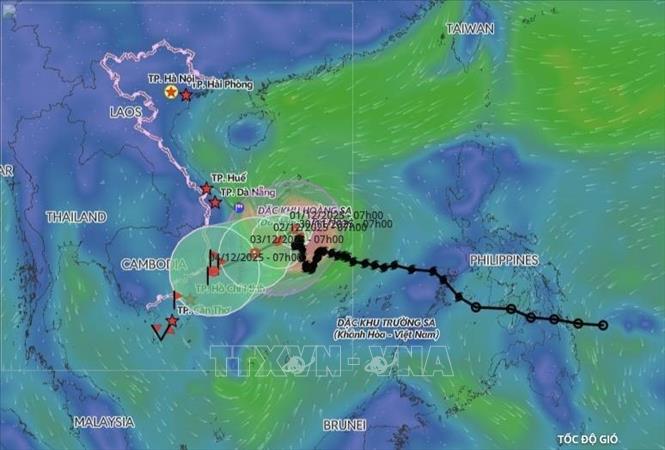 Hướng di chuyển của bão số 15 (úc 10 h ngày 30/11. Ảnh: TTXVN phát