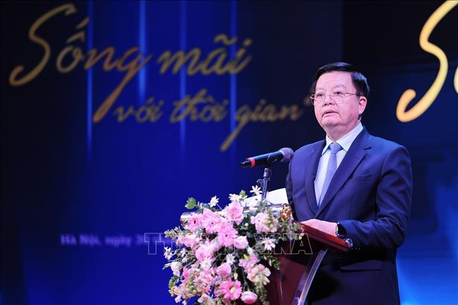 Ông Mai Văn Chính, Uỷ viên BCH Trung ương Đảng, Phó Thủ tướng Chính phủ phát biểu tại buổi Công bố. Ảnh: Lê Đông - TTXVN