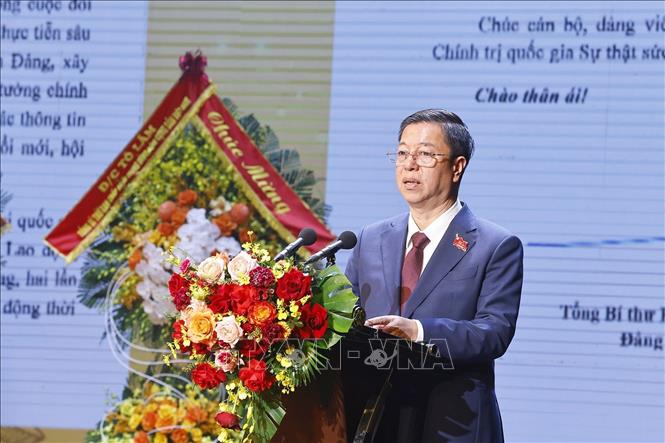 PGS.TS. Vũ Trọng Lâm, Giám đốc - Tổng Biên tập Nhà xuất bản Chính trị quốc gia Sự thật phát biểu. Ảnh: Doãn Tấn - TTXVN