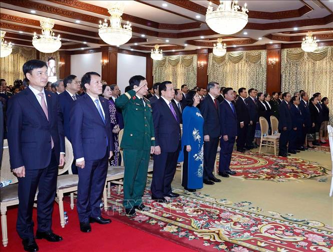 Các đại biểu dự Lễ trao tặng Huân chương Vàng Quốc gia của Lào cho Tổng Bí thư Tô Lâm. Ảnh: Thống Nhất - TTXVN
