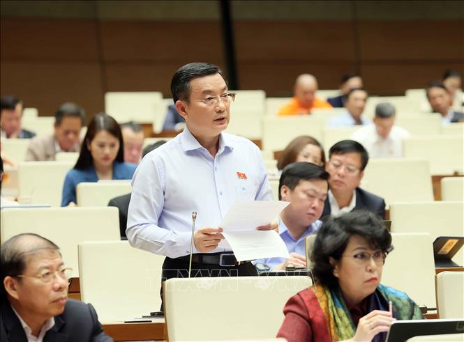 Đại biểu Quốc hội Thành phố Hồ Chí Minh Phạm Trọng Nhân phát biểu. Ảnh: An Đăng - TTXVN