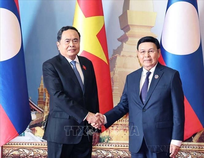 Chiều 17/10/2024, tại Thủ đô Vientiane, Chủ tịch Quốc hội Lào, Chủ tịch AIPA-45 Saysomphone Phomvihane đón và hội đàm với Chủ tịch Quốc hội Trần Thanh Mẫn sang thăm chính thức CHDCND Lào và dự Đại hội đồng Liên Nghị viện các quốc gia Đông Nam Á lần thứ 45. Ảnh: Thống Nhất – TTXVN