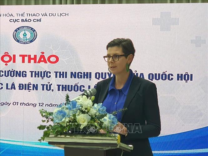 Bà Angela Pratt, đại diện Tổ chức Y tế Thế giới tại Việt Nam phát biểu. Ảnh: Nguyễn Trọng Lịch - TTXVN