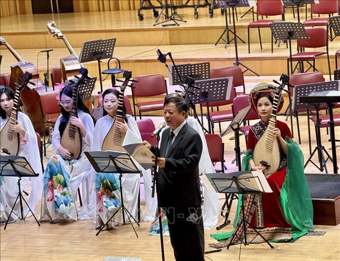 Phó giáo sư, Tiến sĩ, nhạc sĩ Đỗ Hồng Quân, Chủ tịch Liên hiệp các Hội Văn học nghệ thuật Việt Nam, Giám đốc nghệ thuật Festival quốc tế Âm nhạc mới 2025 phát biểu. Ảnh: Phương Lan -TTXVN 