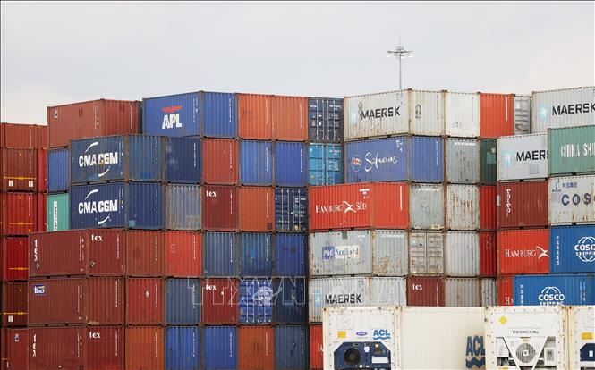 Cảng hàng hóa Liverpool, Anh. Ảnh: THX/TTXVN