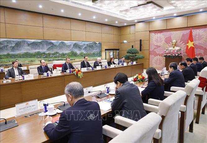  Chủ tịch Quốc hội Trần Thanh Mẫn tiếp ông Andrey Vladimirovich Yatskin, Phó Chủ tịch Thứ nhất Hội đồng Liên bang Quốc hội Liên bang Nga. Ảnh: Doãn Tấn - TTXVN