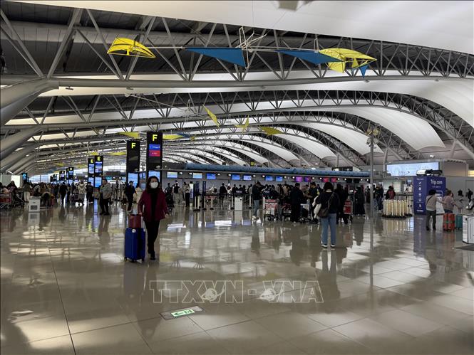 Sảnh làm thủ tục tại ga quốc tế của sân bay Kansai (tỉnh Osaka, Nhật Bản). Ảnh: Phạm Tuân-PV TTXVN tại Nhật Bản