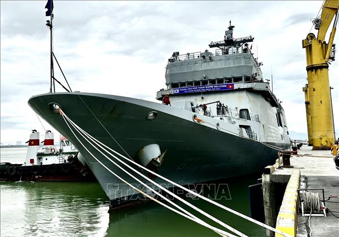 ROKS Hansando ship at Tien Sa Port. VNA Photo: Trần Lê Lâm 