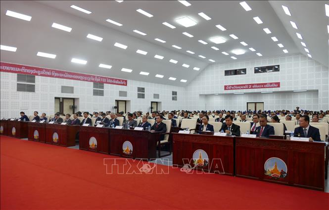 Quang cảnh Lễ trao Huân chương Phát triển hạng 2 của Lào cho thành phố Hà Nội. Ảnh: Xuân Tú - PV TTXVN tại Lào