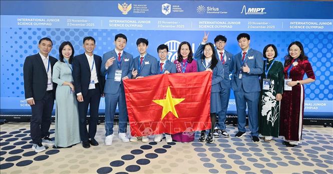 Đoàn Việt Nam đã xuất sắc giành 3 Huy chương bạc và 3 Huy chương đồng. Ảnh: TTXVN phát