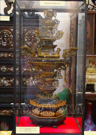 Tượng, đá mắt hổ, thế kỷ XIX. Ảnh: Nguyễn Hằng - TTXVN