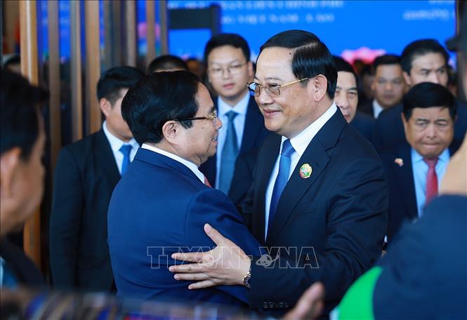 Thủ tướng Phạm Minh Chính và Thủ tướng Lào Sonexay Siphandone tại Kỳ họp lần thứ 48 Ủy ban liên Chính phủ về hợp tác song phương Việt Nam - Lào. Ảnh: Dương Giang-TTXVN
