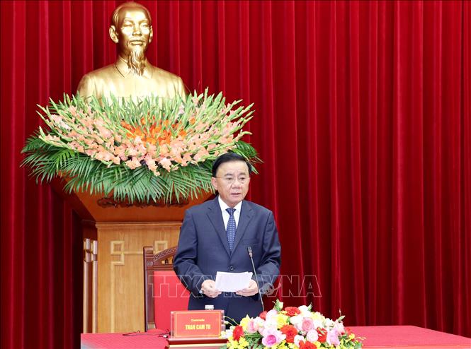 Đồng chí Trần Cẩm Tú, Uỷ viên Bộ Chính trị, Thường trực Ban Bí thư phát biểu tại buổi tiếp. Ảnh: Phương Hoa - TTXVN