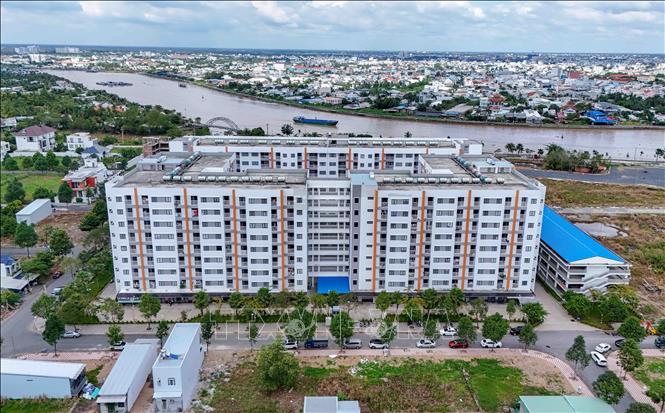 Dự án Chung cư  nhà ở xã hội Hồng Loan Block B (232 căn), Block C (384 căn) và nhà xe 4 tầng với tổng vốn đầu tư gần 467 tỷ đồng tại phường Cái Răng sẽ được khánh thành vào ngày 19/12/2025. Ảnh: Thanh Liêm - TTXVN