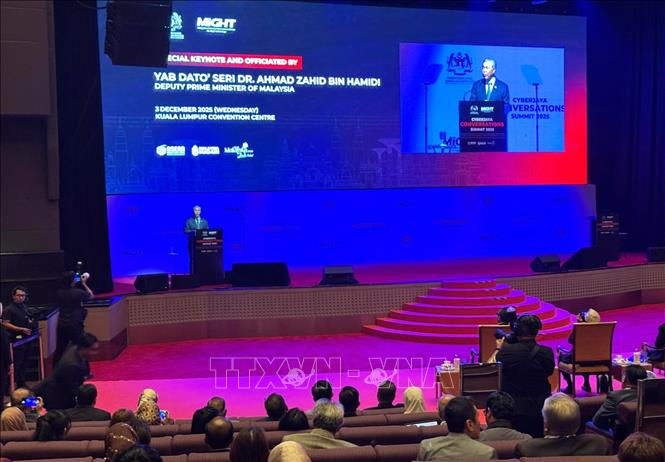 Phó Thủ tướng Malaysia Ahmad Zahid phát biểu tại Hội nghị Đối thoại Cyberjaya. Ảnh: Viên Luyến – PV TTXVN tại Malaysia