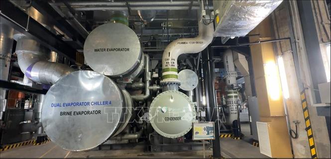 Hệ thống làm mát tập trung bằng nước lạnh của Tập đoàn điện lực Singapore (SP). Ảnh: Ngọc Khương - Pv TTXVN tại Singapore