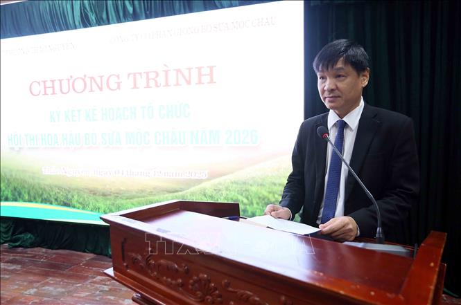 Chủ tịch UBND phường Thảo Nguyên (Sơn La), Trưởng ban Tổ chức Hội thi Nguyễn Thành Văn phát biểu. Ảnh: Quang Quyết - TTXVN