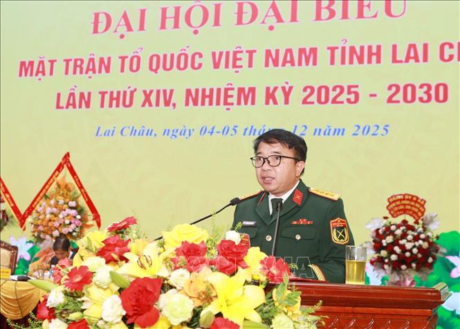 Đại tá Trần Thanh Bình, Phó Chính ủy Bộ CHQS tỉnh Lai Châu, phát với tham luận tại Đại hội. Ảnh: Quý Trung - TTXVN