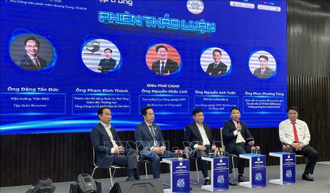 Đại biểu thảo luận tại Hội thảo. Ảnh: Tiến Lực - TTXVN