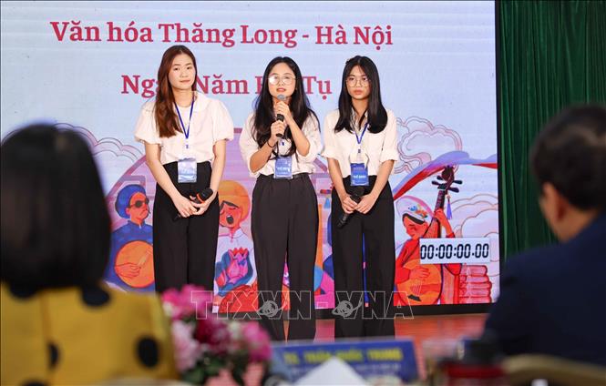 Cuộc thi thi hút sự tham gia của nhiều thanh niên, sinh viên, học sinh đang học tập, làm việc, sinh sống tại các phường, xã, trường đại học, cao đẳng, trung học phổ thông và các CLB thanh niên trên địa bàn Hà Nội. Ảnh: Thanh Tùng - TTXVN