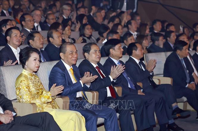 Chủ tịch Quốc hội Trần Thanh Mẫn và đại biểu dự Lễ trao giải VinFuture 2025. Ảnh: Doãn Tấn - TTXVN