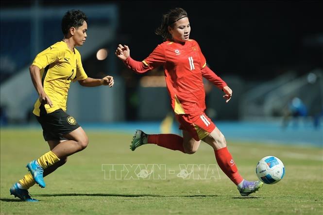 Thai Thi Thao (11) makes a hat-trick in the match. VNA Photo: Minh Quyết 