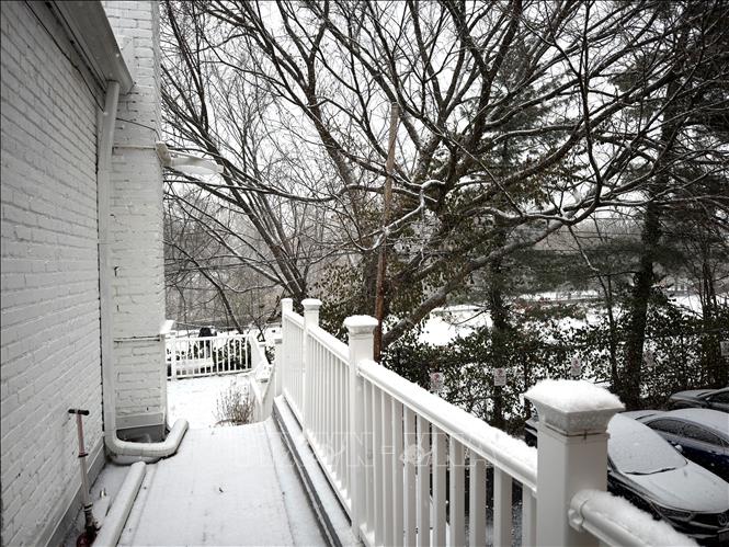 Khung cảnh đặc biệt của mùa Đông tại thủ đô nước Mỹ năm nay khi có tuyết đo được trong tháng 12. Ảnh: Ngọc Quang - PV TTXVN tại Mỹ