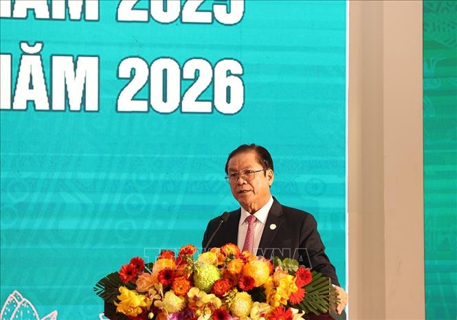 Phó Bí thư Đảng uỷ, Tổng Giám đốc Tập đoàn Cao su Lê Thanh Hưng phát biểu tại Hội nghị. Ảnh: Vũ Sinh - TTXVN