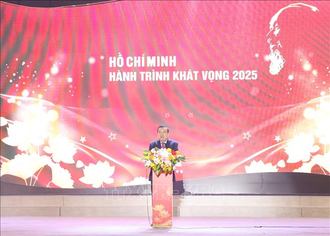 Phó Bí thư Tỉnh ủy, Trưởng Đoàn đại biểu Quốc hội tỉnh Tây Ninh Phạm Hùng Thái phát biểu. Ảnh: Thanh Tân - TTXVN