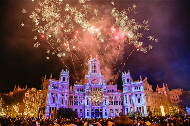 Triển lãm ánh sáng đón Giáng sinh tại Madrid, Tây Ban Nha. Ảnh: THX/TTXVN