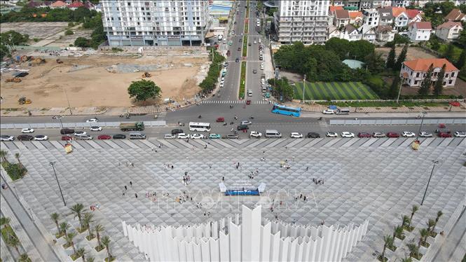 Tháp Tam Thắng thuộc Dự án công viên Bãi Sau. Ảnh: Huỳnh Sơn-TTXVN