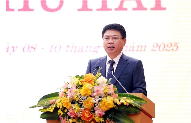 Bí thư Tỉnh uỷ Phú Thọ Trương Quốc Huy phát biểu chỉ đạo tại Kỳ họp. Ảnh: Tạ Toàn – TTXVN