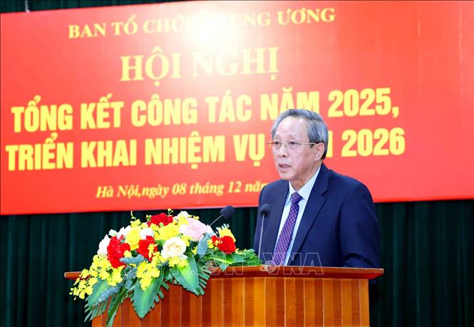 Đồng chí Hoàng Đăng Quang, Uỷ viên Trung ương Đảng, Phó Trưởng Ban Thường trực Ban Tổ chức Trung ương phát biểu chỉ đạo hội nghị. Ảnh: Phương Hoa - TTXVN