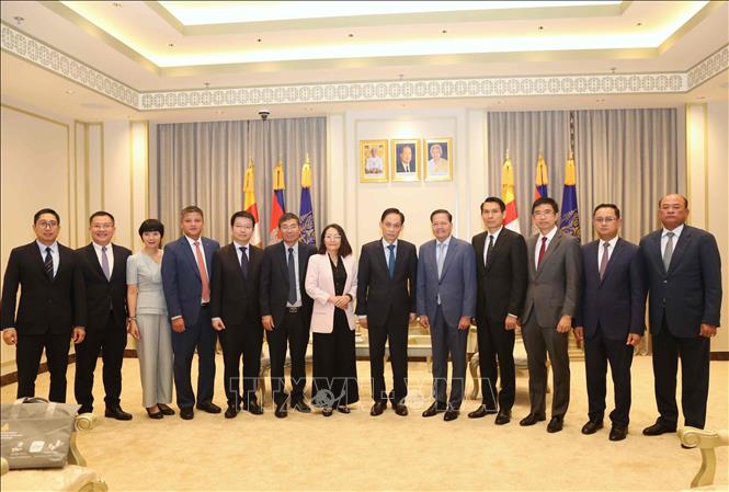 Các đại biểu tham dự cuộc hội kiến. Ảnh: Huỳnh Thảo - PV TTXVN tại Campuchia 