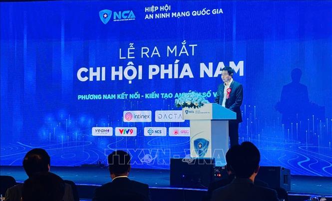 Trung tướng Nguyễn Minh Chính, Phó Chủ tịch thường trực NCA phát biểu tại sự kiện. Ảnh: Hứa Chung-TTXVN