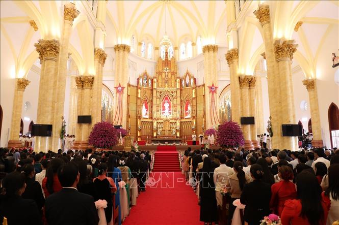 The church’s main nave can accommodate up to 5,000 people. VNA Photo: Đức Phương