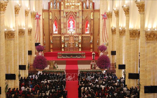 Religious rituals are performed after the inauguration ceremony. VNA Photo: Đức Phương