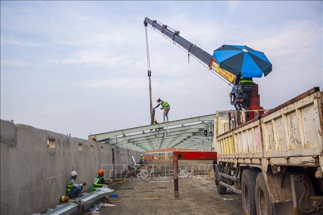 Khu Chăn nuôi ứng dụng Công nghệ cao DHN Tây Ninh 5 tại xã Tân Thành đang được đẩy nhanh tiến độ thi công. Ảnh: Giang Phương – TTXVN