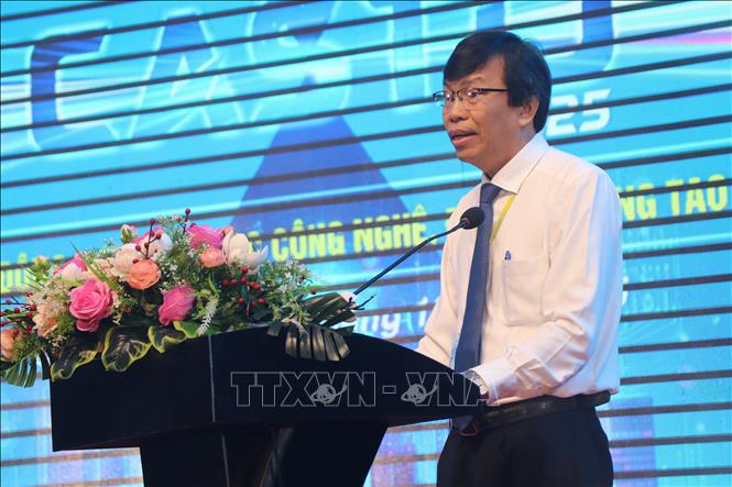 GS.TS Trần Ngọc Hải, Phó Hiệu trưởng Đại học Cần Thơ, thông tin về chuỗi sự kiện thuộc tuần lễ khoa học, công nghệ, đổi mới sáng tạo và chuyển đổi số TP. Cần Thơ. Ảnh: Thu Hiền - TTXVN 