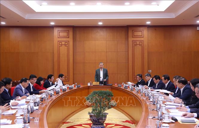 Tổng Bí thư Tô Lâm chủ trì buổi làm việc với Thường trực các Tiểu ban Đại hội XIV của Đảng. Ảnh: Văn Điệp – TTXVN