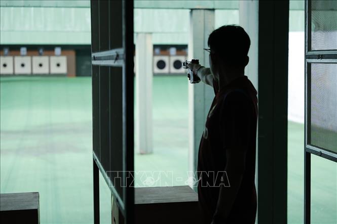 Trường bắn được chia làm hai khu riêng biệt, trong đó, khu đầu tiên để các vận động viên thi đấu vòng loại các nội dung thi đấu. Đây cũng là nơi mà các xạ thủ Thái Lan tập luyện hàng ngày để hướng tới SEA Games 33. Ảnh: Minh Quyết - PV TTXVN tại Thái Lan