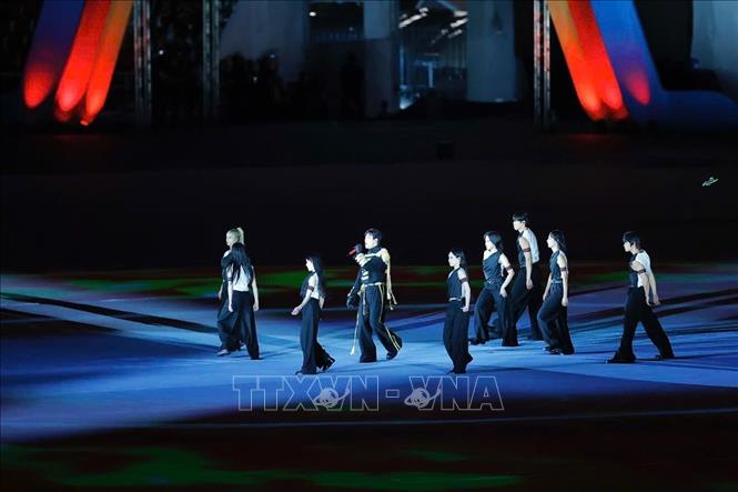 Lễ khai mạc SEA Games 33 được công bố gồm 5 tiết mục lớn: Hành trình tìm về cội nguồn SEA Games, khơi dậy đam mê thi đấu, khẳng định sự đa dạng văn hóa ASEAN, tôn vinh tinh thần thể thao và lời chào của tình hữu nghị “Chúng ta là một”. Ảnh: Minh Quyết - PV TTXVN từ Thái Lan