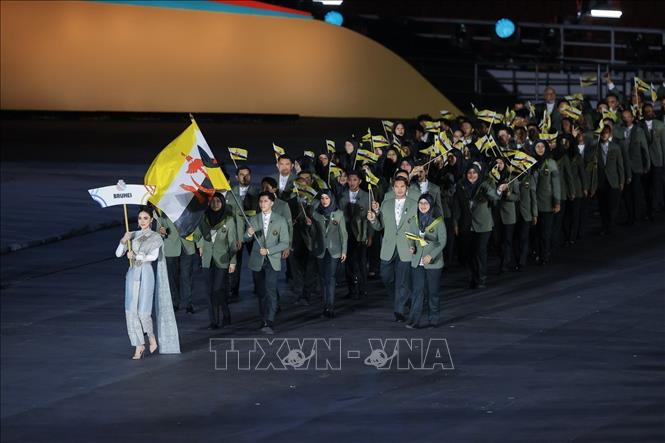 Đoàn thể thao Brunei tại lễ khai mạc SEA Games 33. Ảnh: Minh Quyết - PV TTXVN từ Thái Lan. 