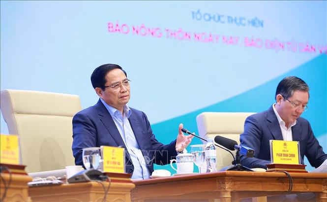 Thủ tướng Phạm Minh Chính đối thoại với nông dân năm 2025. Ảnh: Dương Giang-TTXVN 
