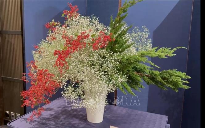 Một tác phẩm trưng bày tại Triển lãm. Ảnh: Phạm Tuân - PV TTXVN tại Nhật Bản