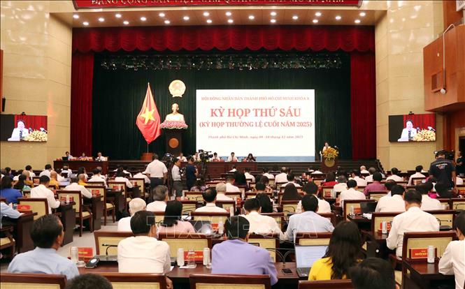 Quang cảnh phiên bế mạc Kỳ họp. Ảnh: Xuân Khu-TTXVN