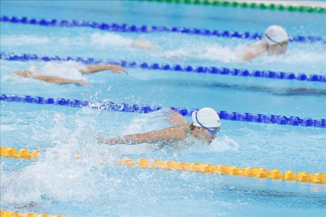 VĐV Võ Thị Mỹ Tiên giành HCB nội dung 200m bơi bướm nữ. Ảnh: Minh Quyết - PV TTXVN tại Thái Lan